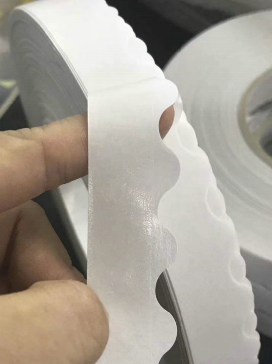 Doppelseitiges Spitzenband