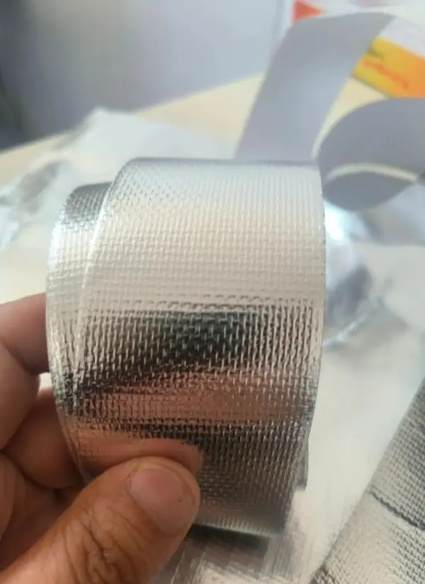 Wie verwende ich ein Glasfaser-Aluminiumfolientuch?