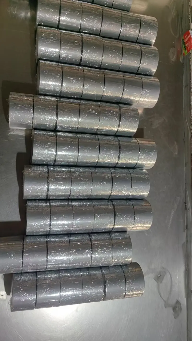 Der Unterschied zwischen wasserbasiertem Kleber, ölbasiertem Kleber und Schmelzkleber